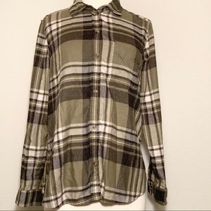 AEO boyfriend soft green plaid flannel button up